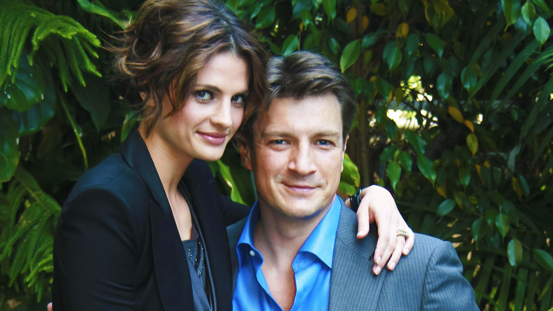 Castle's Stana Katic Wows Fans with Unrecognizable Makeup-Free Selfie