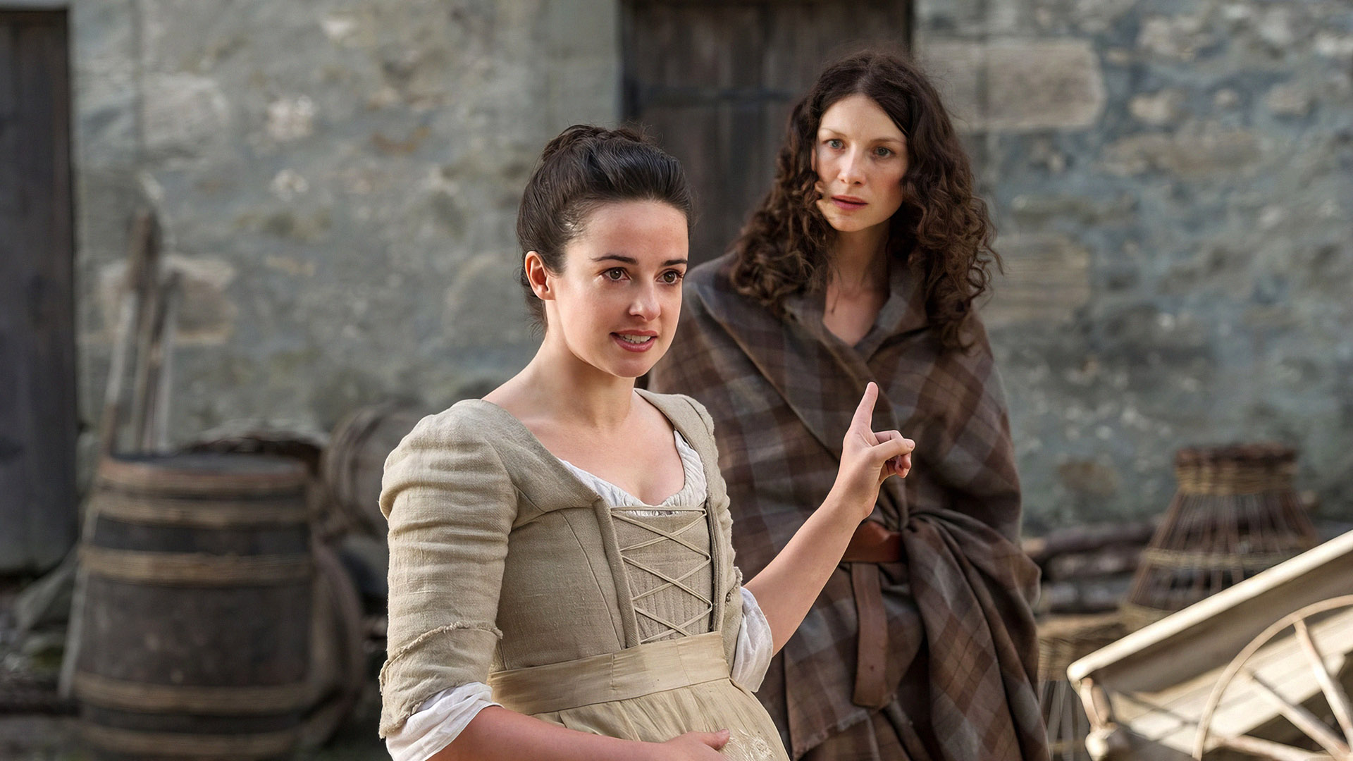 Why Outlander Had to Recast Jenny and What Happened to Laura Donnelly?