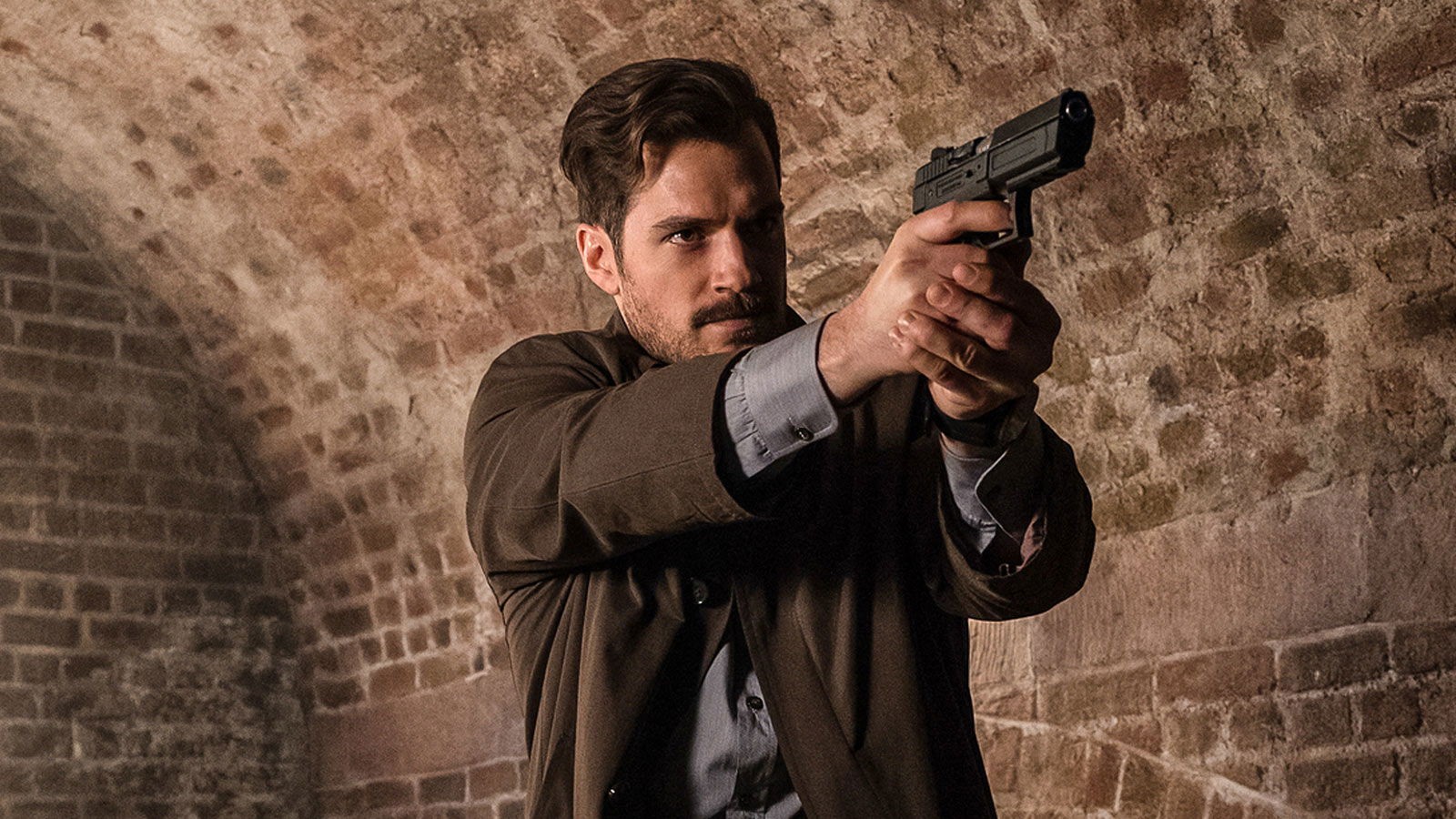 Amazon Pulls James Bond Classic License to Kill, Proving Henry Cavill Shouldn’t Be the Next James Bond