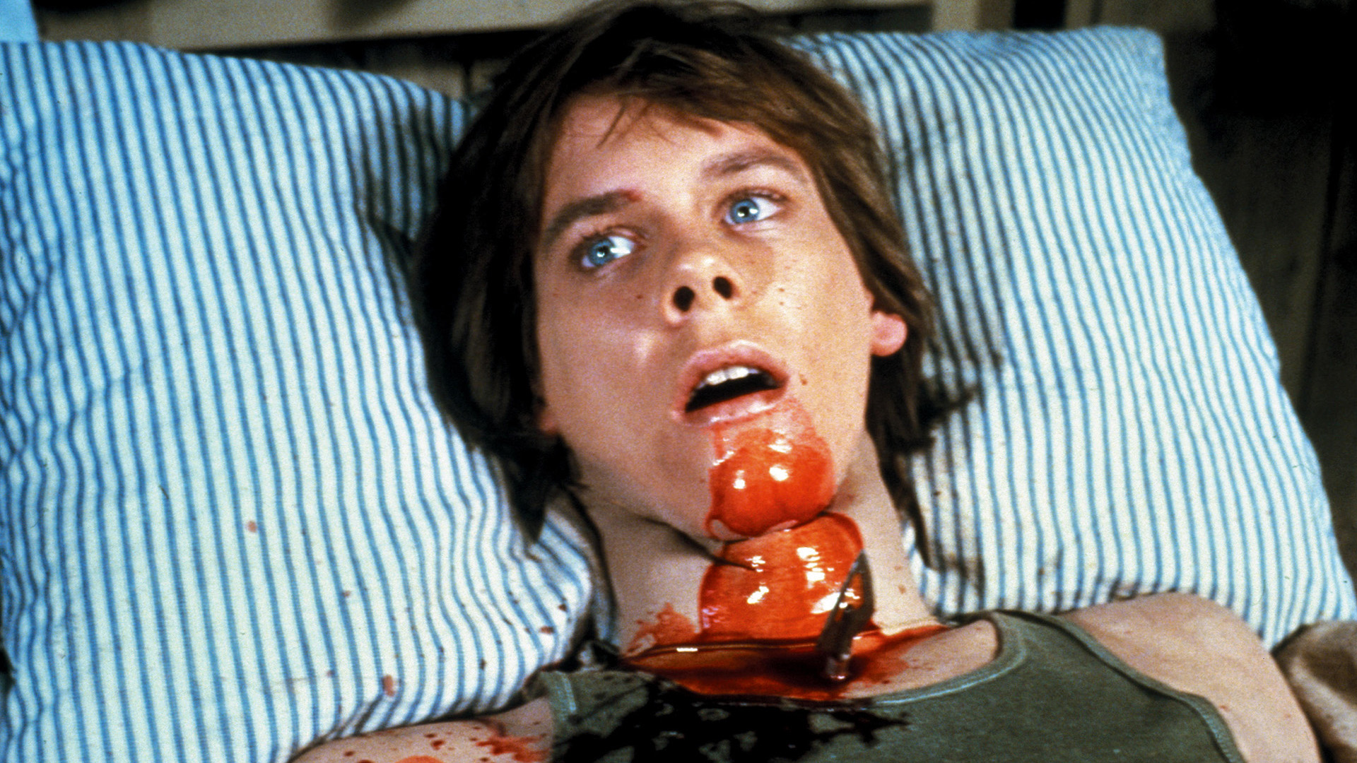 10 Classic Horror Movies That Will Have You Sleeping With the Lights on