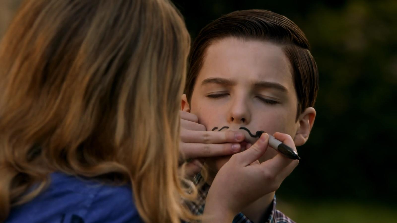 Inconsistencies in Sheldon’s First Kiss Create Yet Another Young Sheldon Plot Hole - image 1