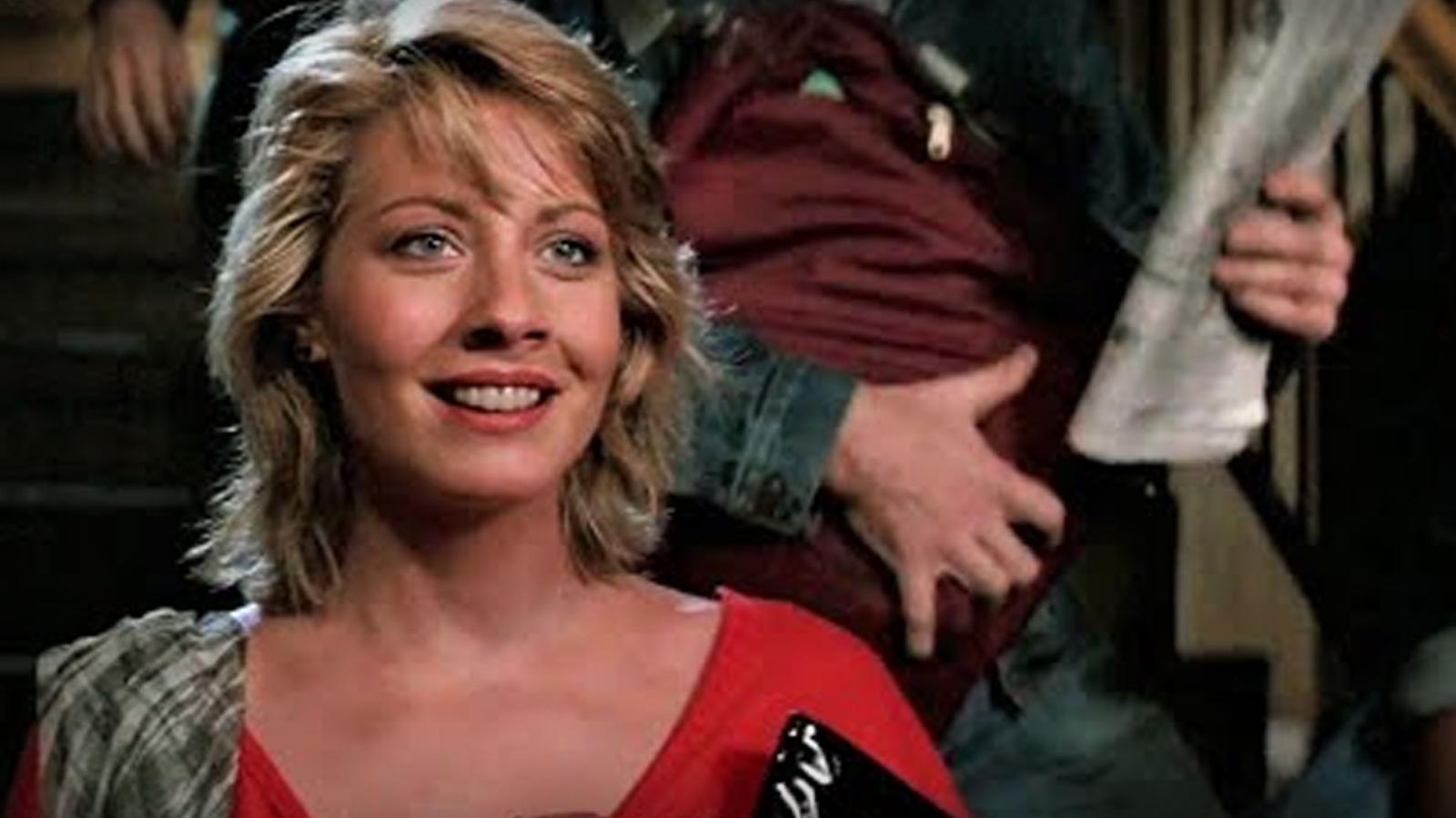 Crocodile Dundee (1986): 20 Weird Facts You Didn't Know! - image 3
