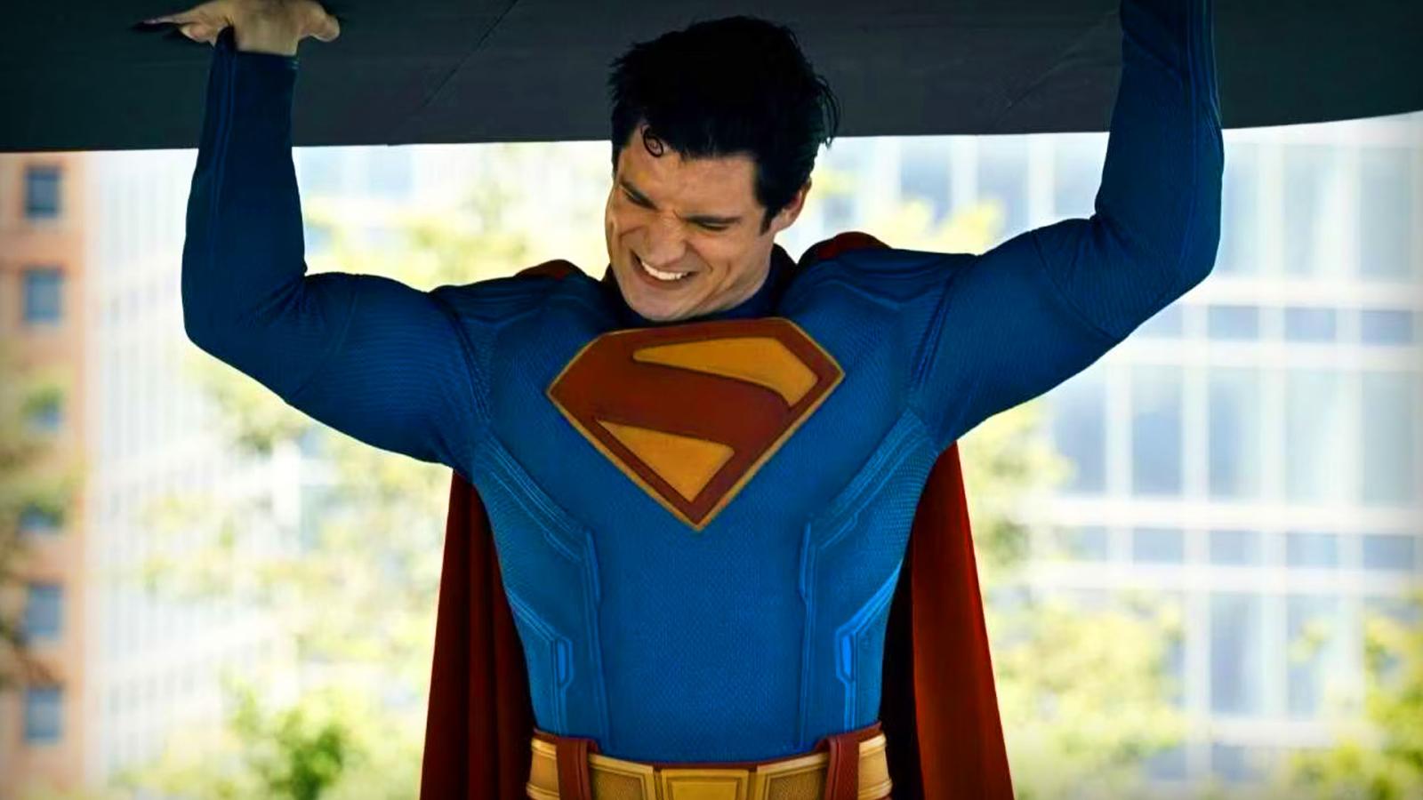 Of Course Superman Has a Credits Scene. This Is DC, After All. - image 1