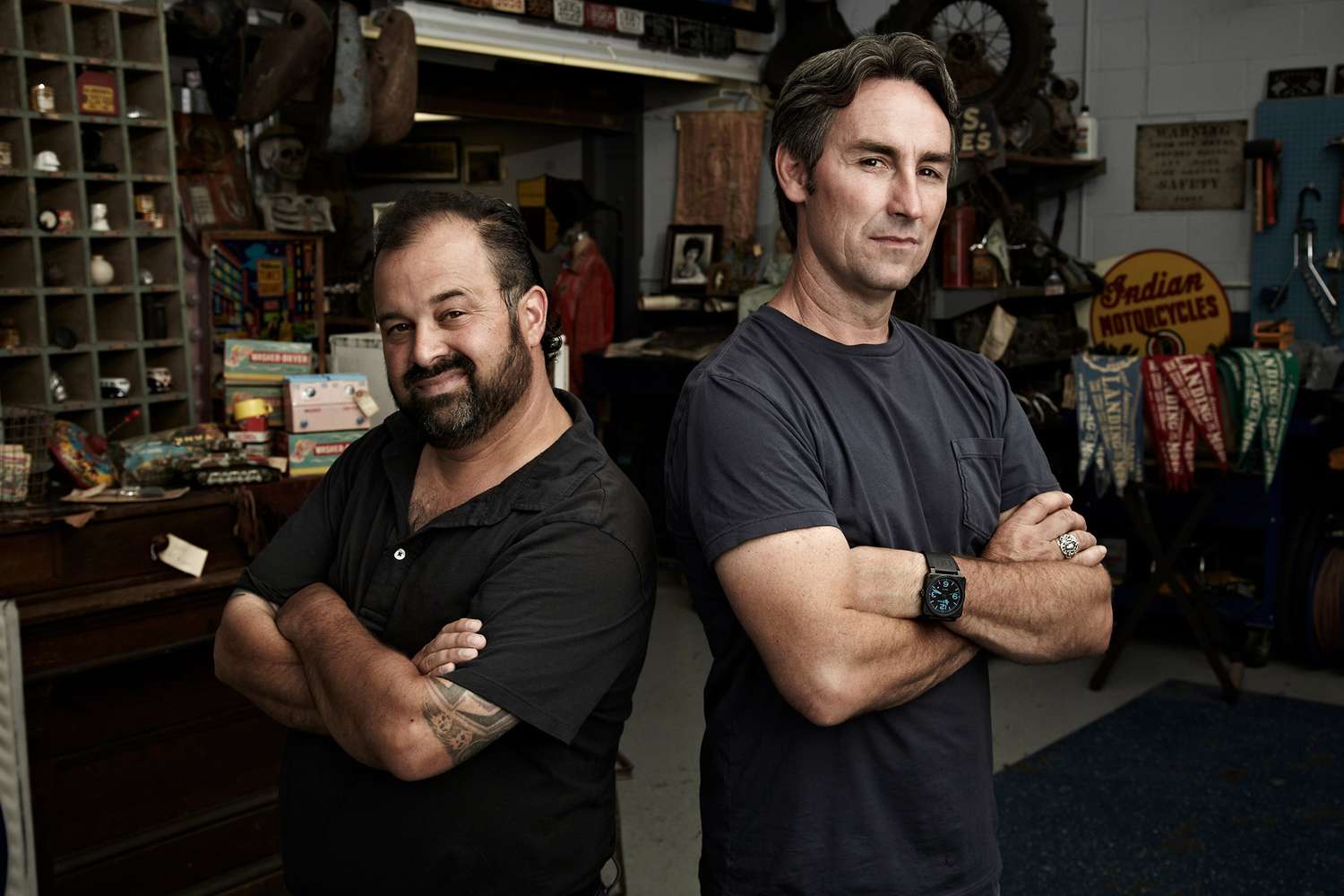 Shocking Rumors Explained: Did Mike Wolfe From American Pickers Pass Away? - image 2