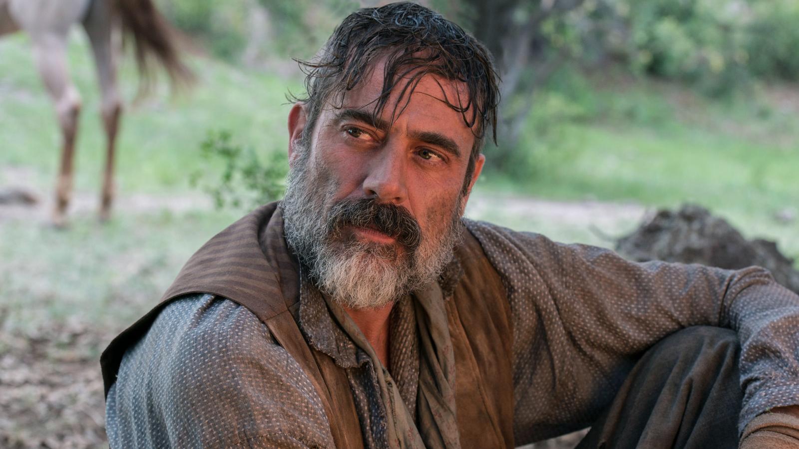 Jeffrey Dean Morgan Reveals His Favorite TV Shows (They're Surprisingly Mainstream) - image 1