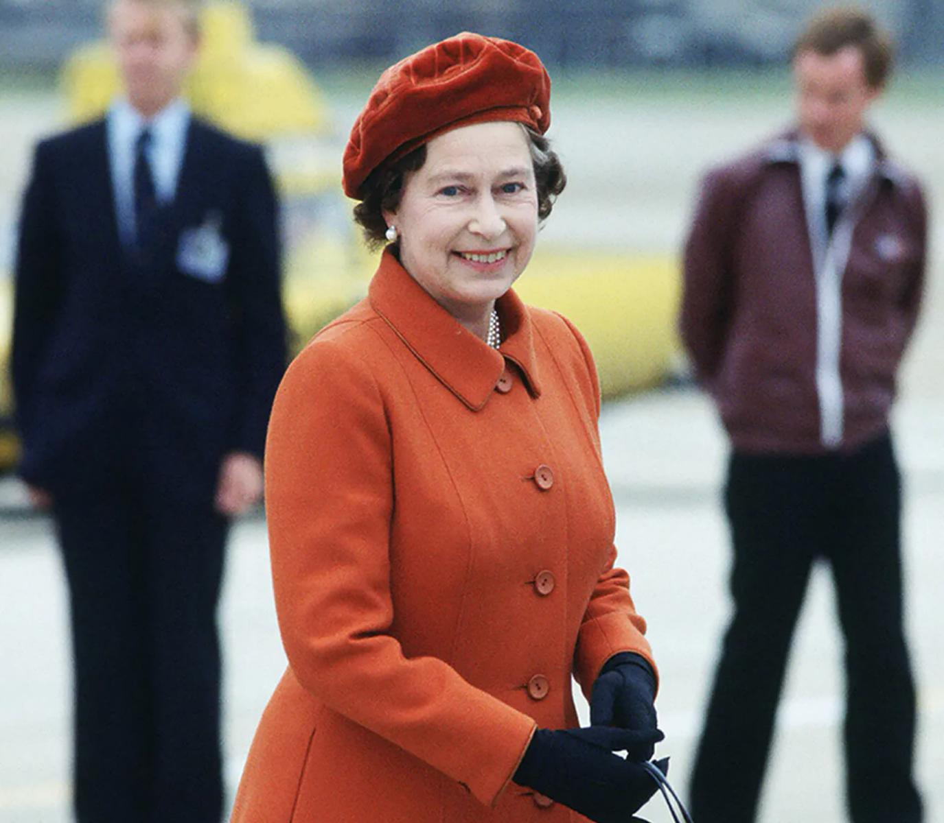 7 Facts About Elizabeth II That She Wouldn’t Want You To Know - image 1