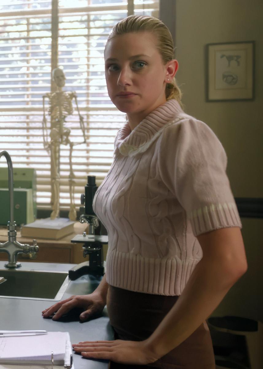 Riverdale's Betty was the Queen of Sweater: Here Are Her Top 10 Looks - image 2