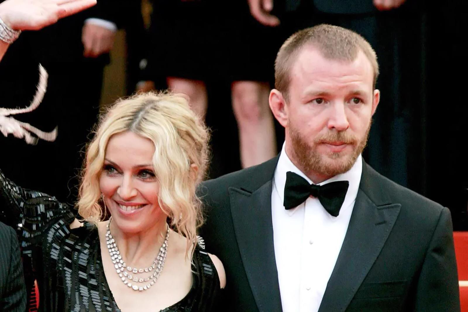 8 Celeb Couples Whose Divorce Got Downright Ugly - image 4