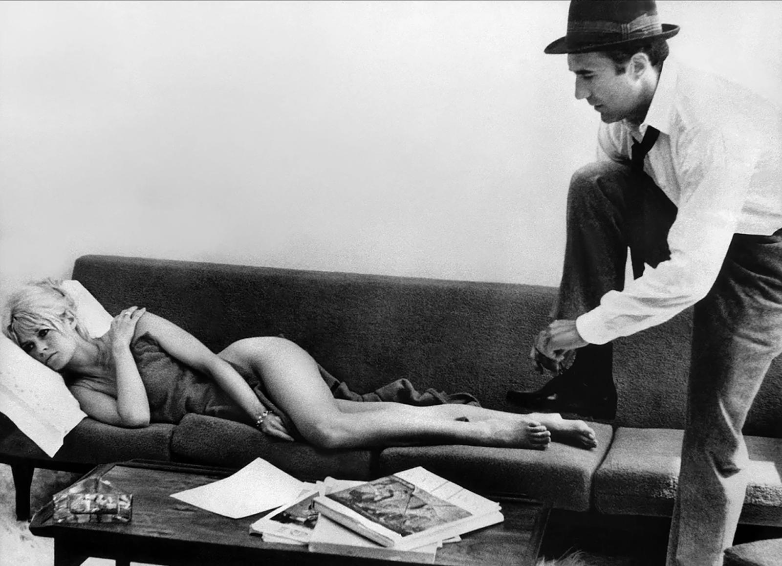 6 Iconic Jean-Luc Godard Films Everyone Should Watch At Least Once - image 3