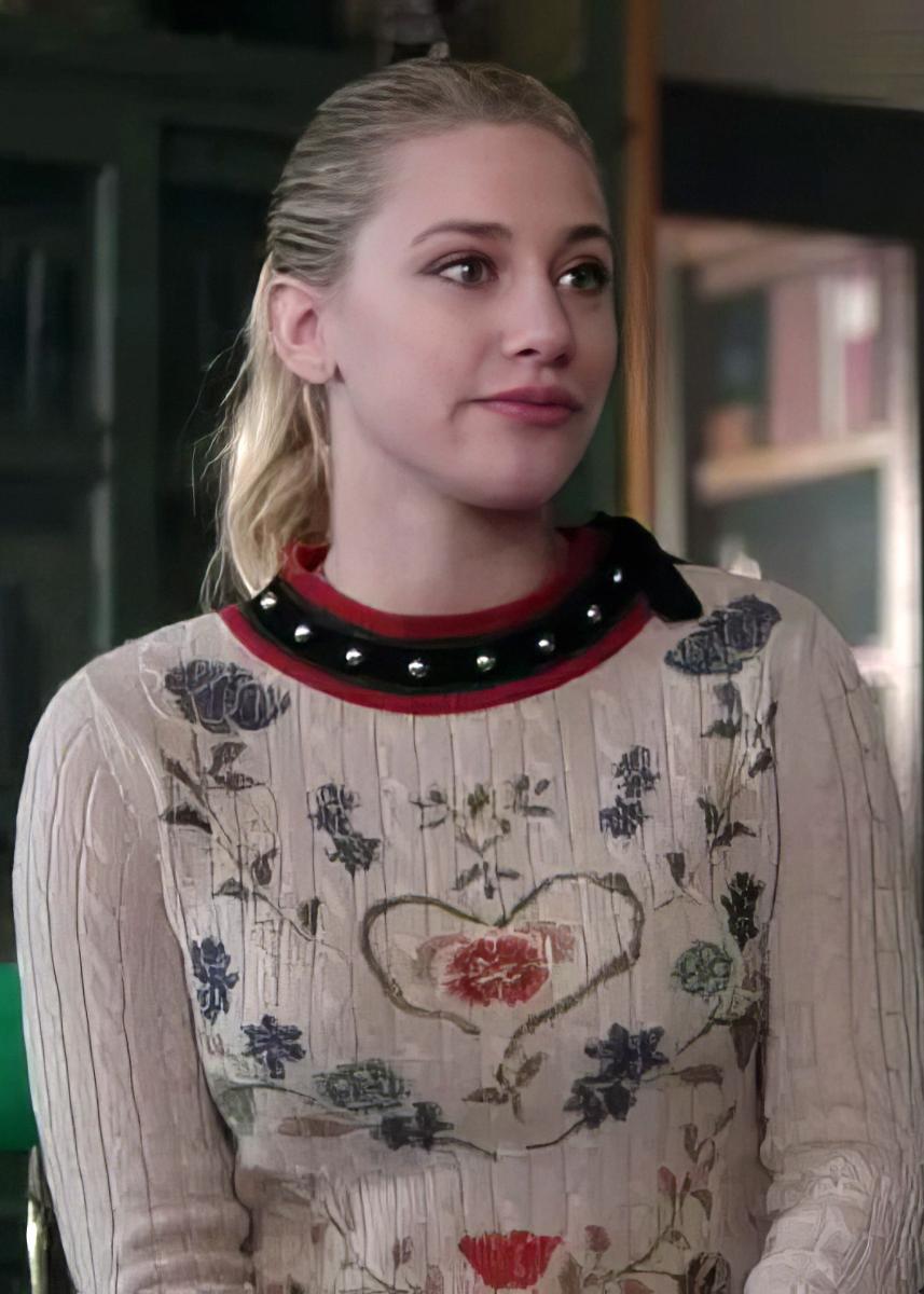 Riverdale's Betty was the Queen of Sweater: Here Are Her Top 10 Looks - image 3