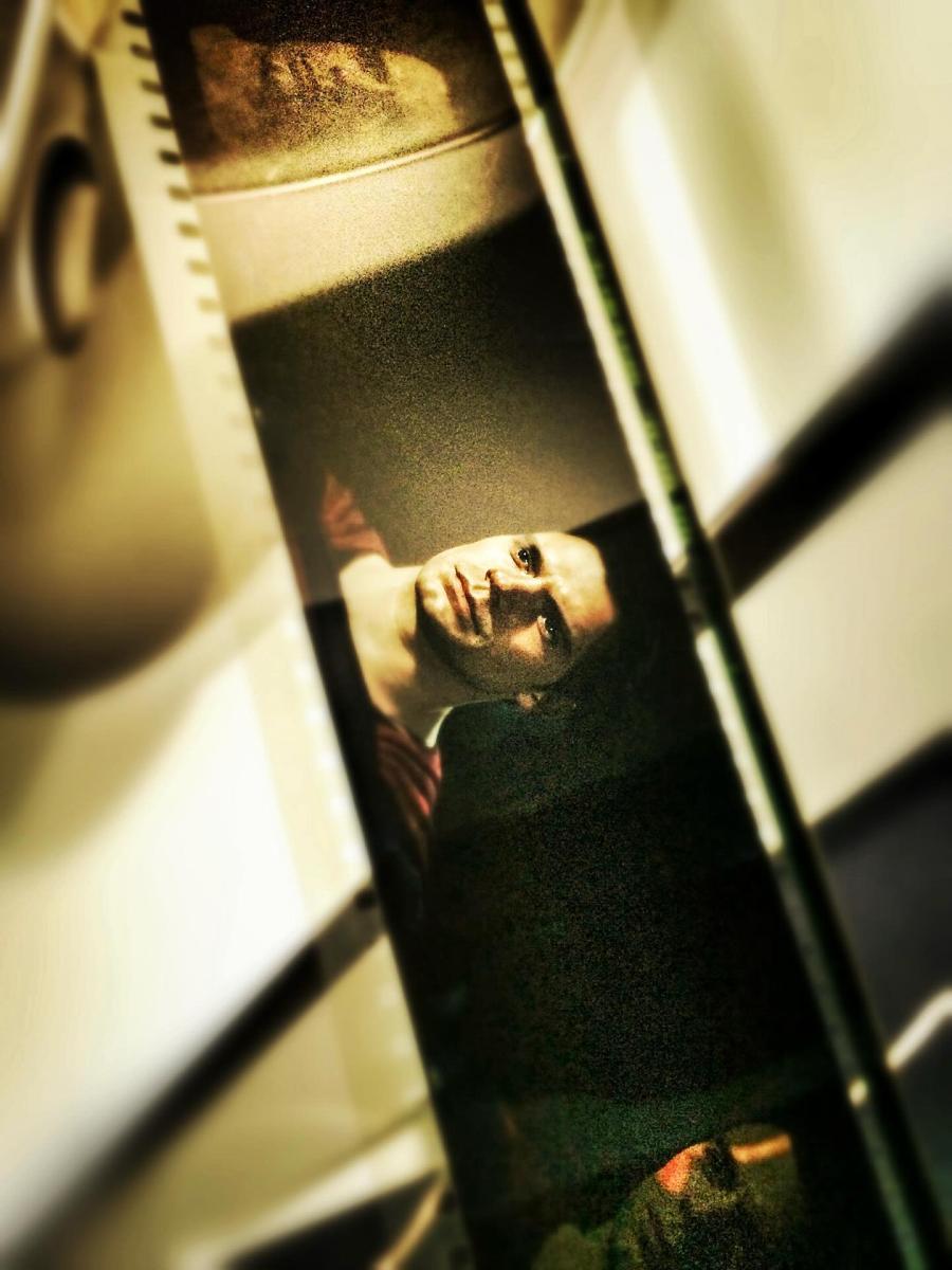 Zack Snyder's New Henry Cavill Superman Post Has James Gunn Fans Fuming - image 1