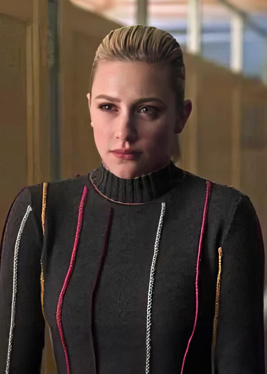 Riverdale's Betty was the Queen of Sweater: Here Are Her Top 10 Looks - image 4