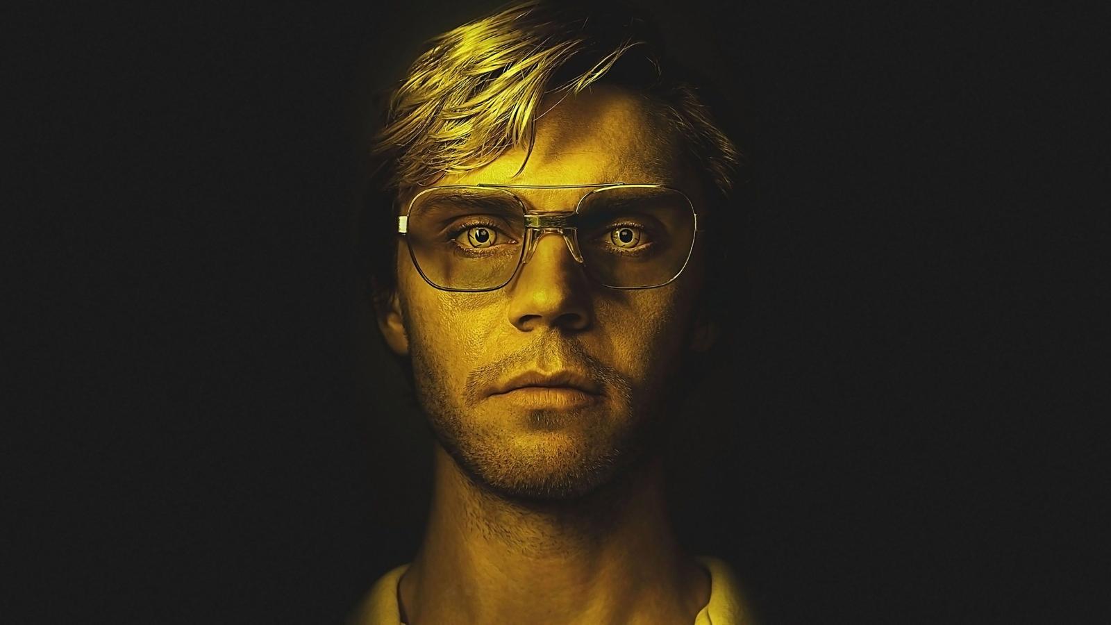 Thought Dahmer Was Creepy? Monster Season 2 Will Focus on Two Killers Instead of Just One - image 1