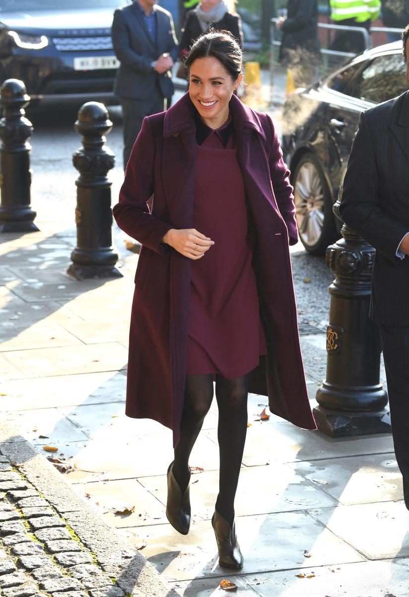 The Dos and Don'ts of Royal Dress Code: A Look at Meghan Markle's Rule-Breaking Outfits - image 4