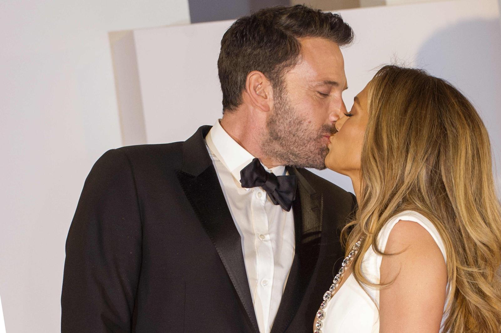 Last Minute Wedding Jitters? 6 Celebrities Who Called Off Their Nuptials - image 2