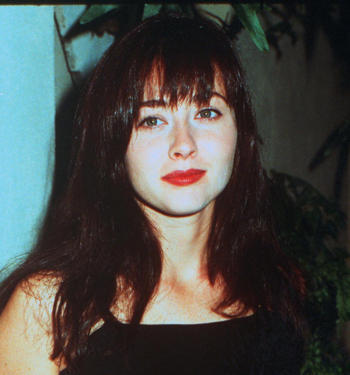 From a Temperamental Diva to Cancer-fighting Icon: the Evolution of Shannen Doherty - image 1
