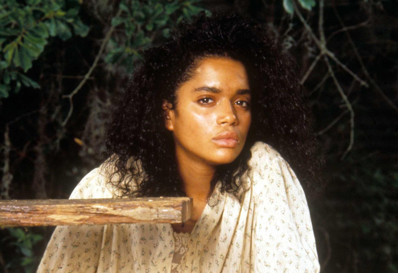 10 Reasons Why Lisa Bonet is Still Our Celebrity Crush - image 1