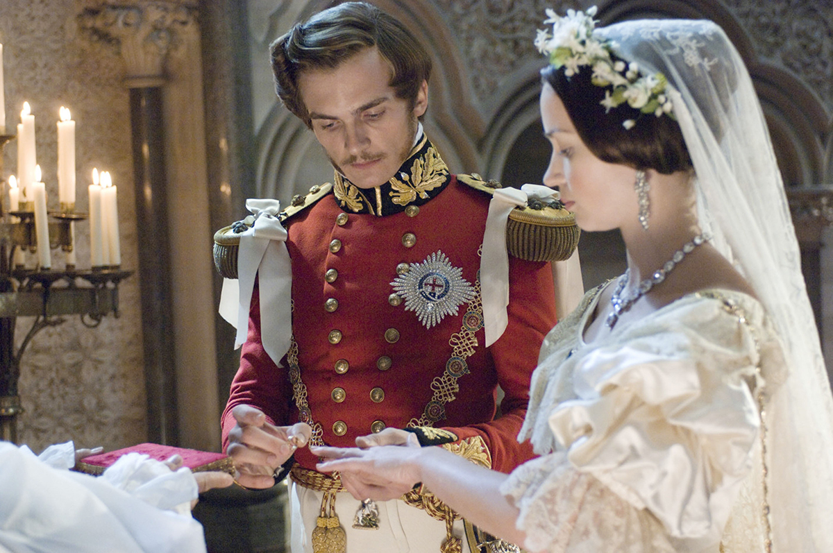 7 Must-See Movies About the Royal Family - image 6
