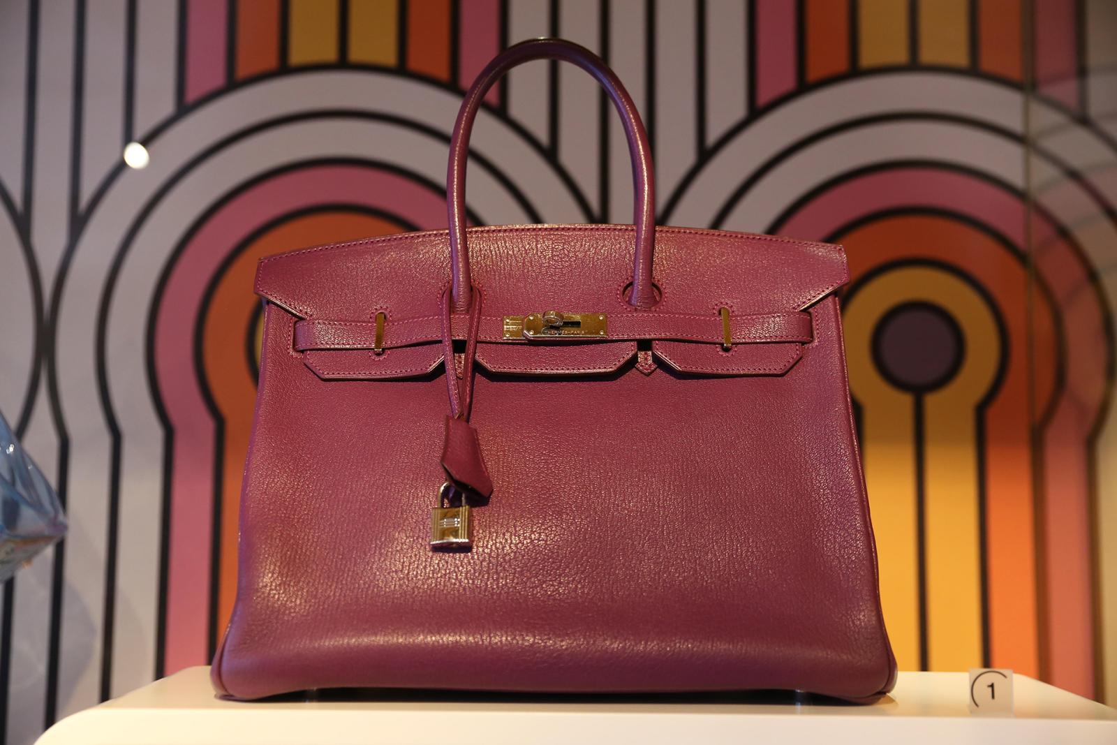 The Kelly Bag: A Tale of Princesses, Hermès, and Fashionable Destiny - image 2