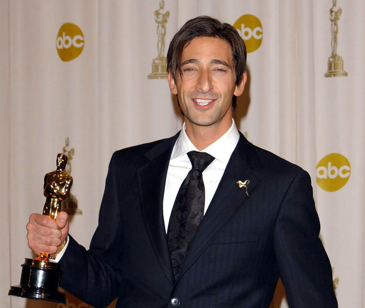 The Oscars Curse: 8 Actors Whose Career Went Down the Drain After Winning - image 1