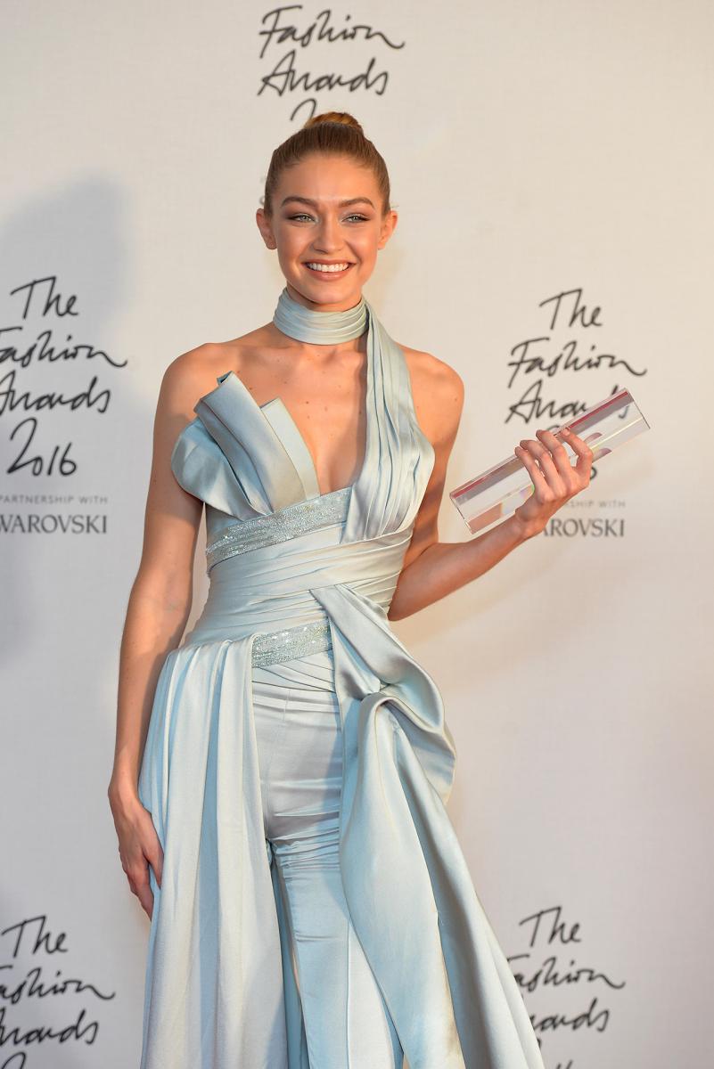 Gigi Hadid's Top 9 Outfits That Fans Are Raving About - image 4