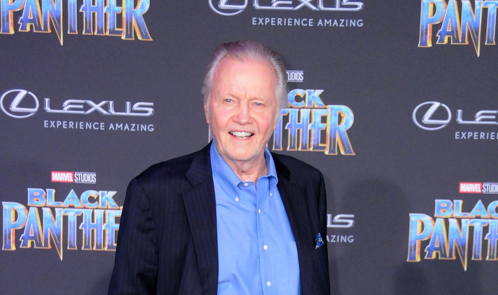 A Father-Daughter Rift: The Story of Angelina Jolie and Jon Voight's Feud - image 4