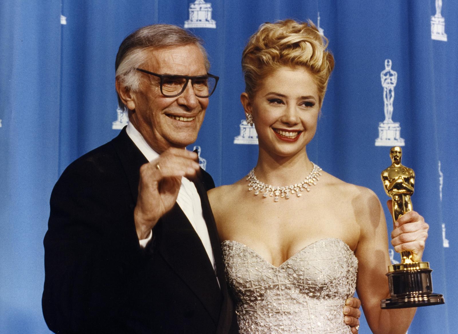 The Oscars Curse: 8 Actors Whose Career Went Down the Drain After Winning - image 2