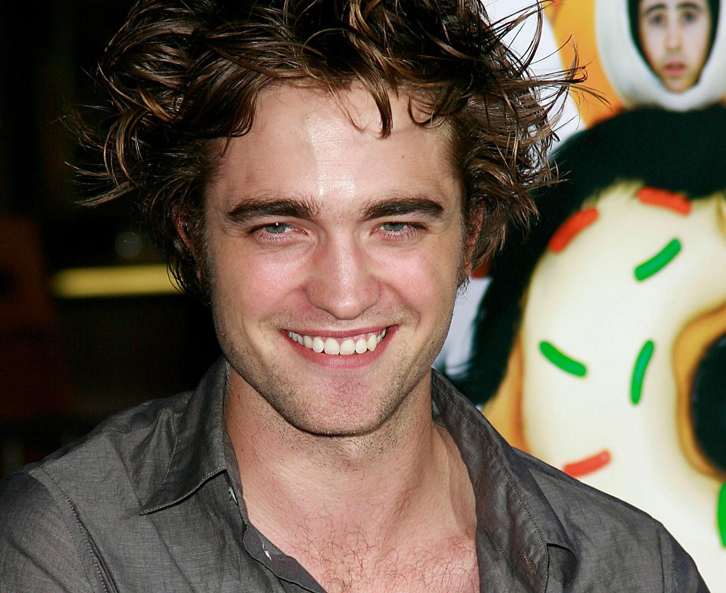 Robert Pattinson's Wild Teenage Years: Expulsion and Audition Scandals - image 1