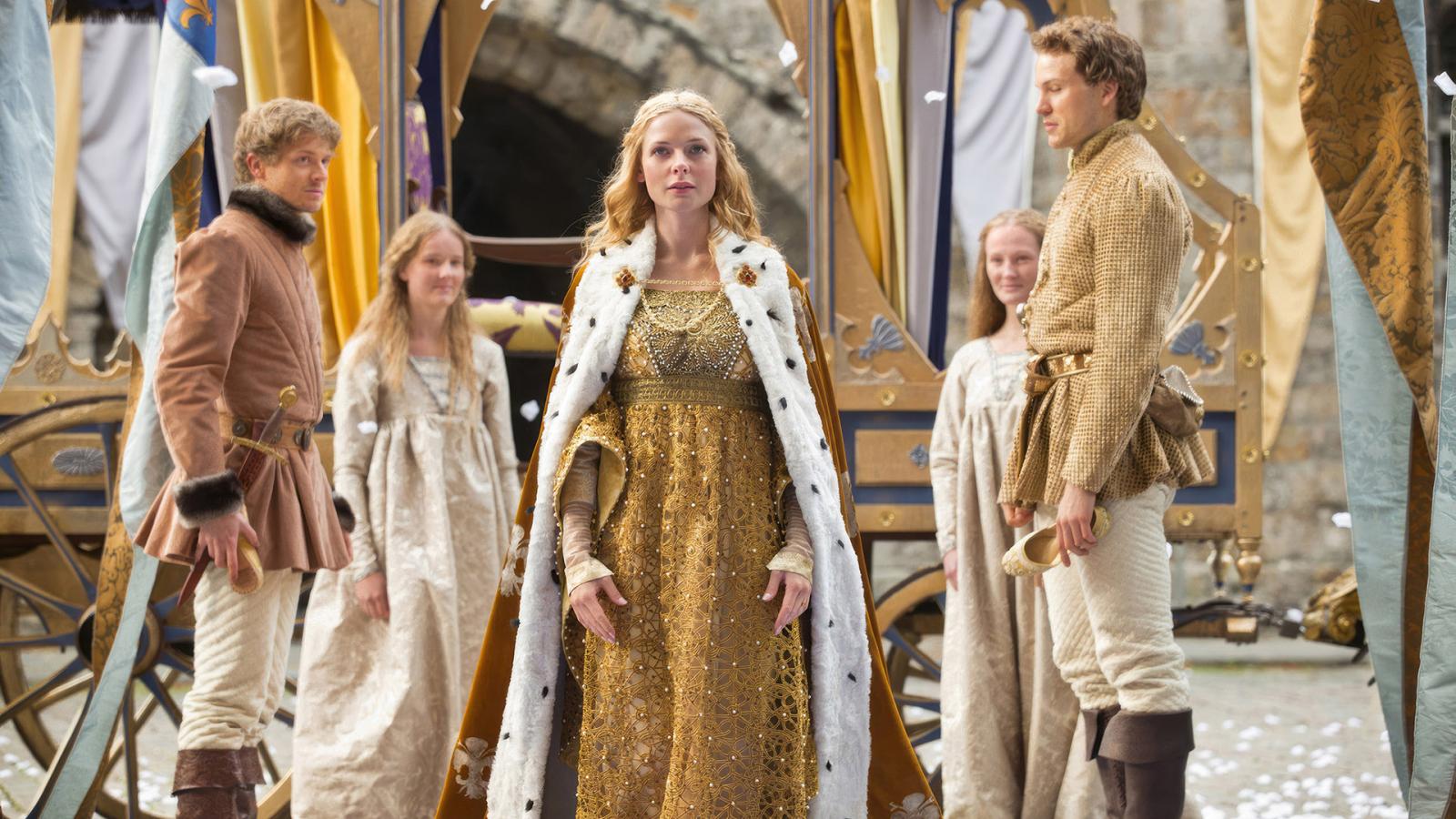 10 Costumes Dramas with Wardrobes as Stunning as Bridgerton - image 6