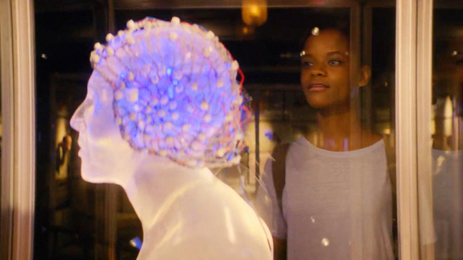 5 'Oldschool' Black Mirror Episodes That Still Able to Give You Nightmares - image 4