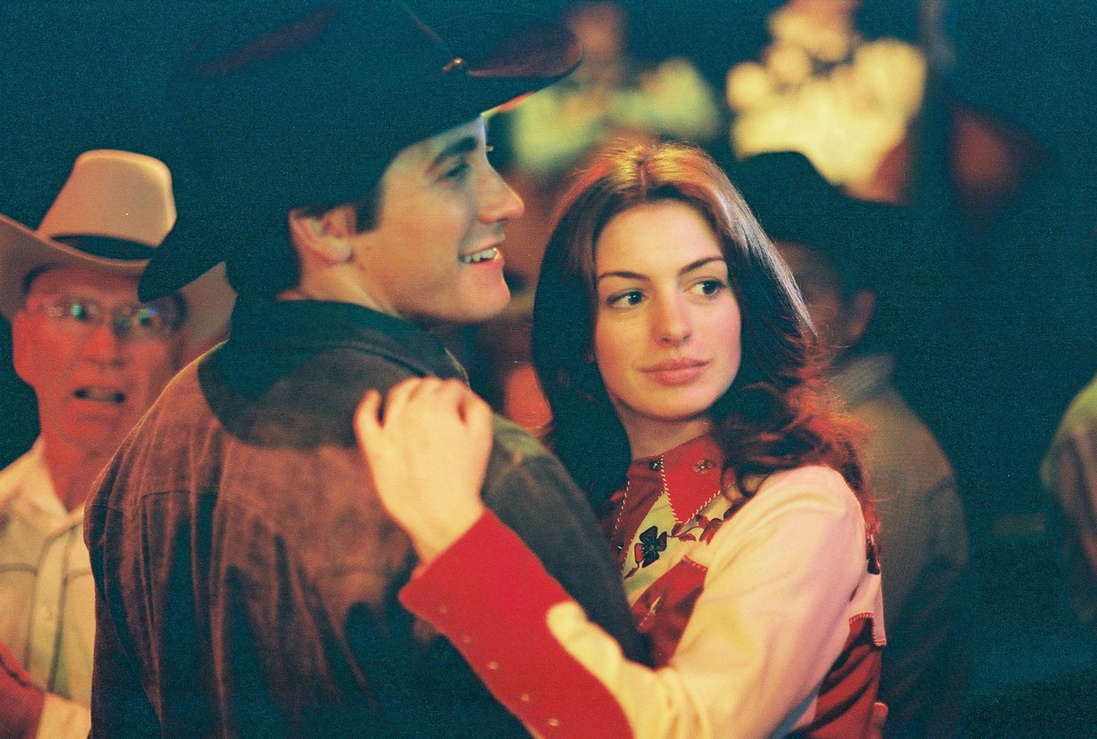 Anne Hathaway's 10 Best Performances That Will Make You a Fan - image 2