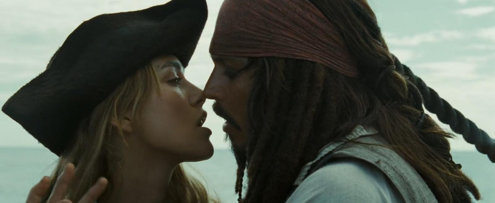 Here's How Good of a Kisser Johnny Depp Actually Is, According to Marion Cotillard - image 2