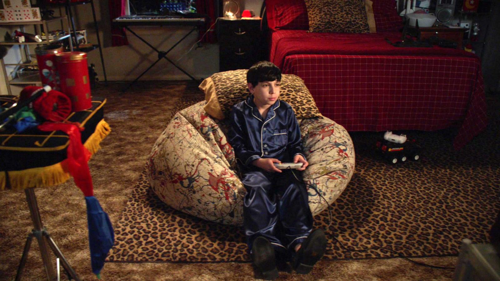 5 Big Bang Theory Actors Who Made a Cameo in Young Sheldon - image 4