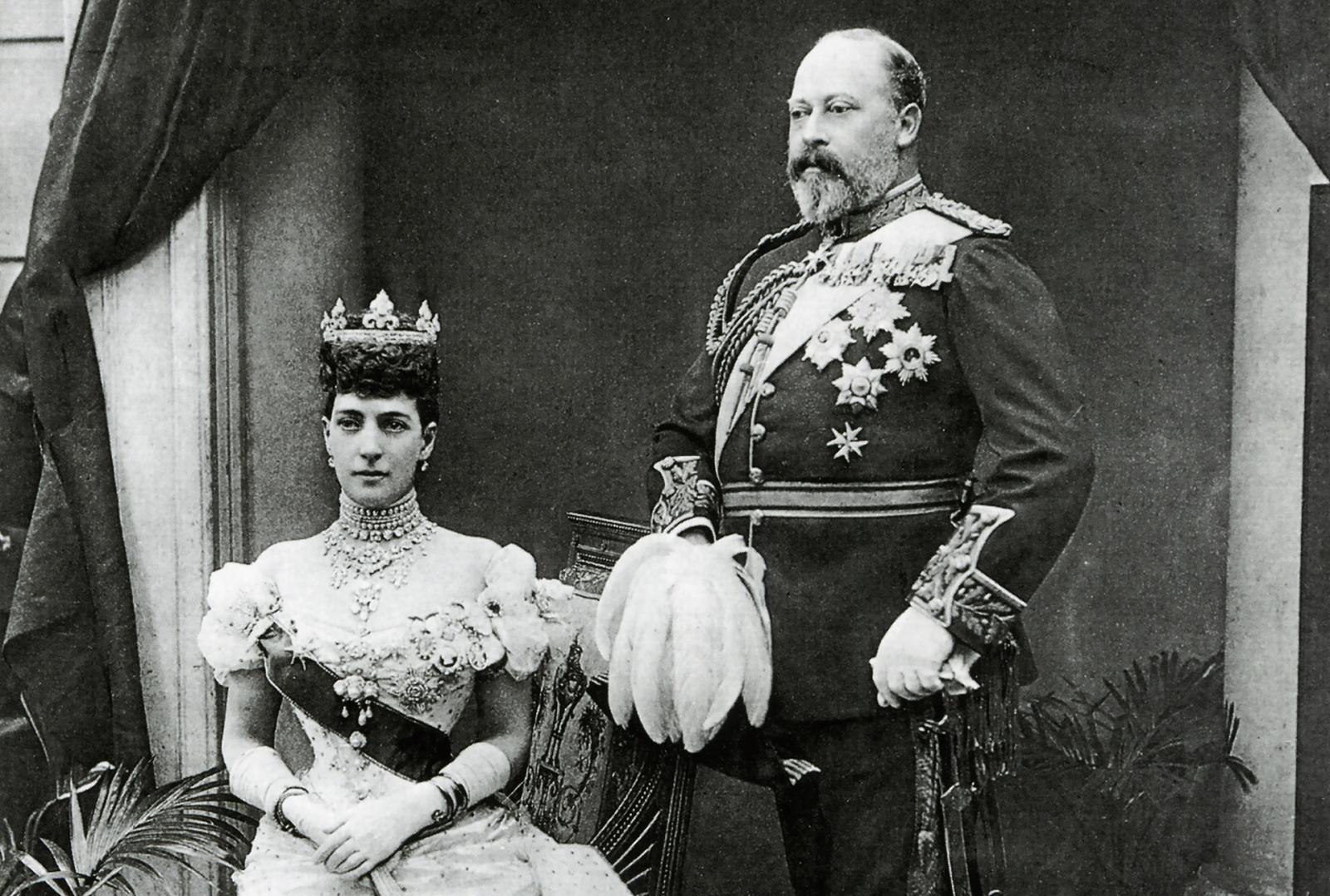 5 Longest Marriages in Royal Family History (No. 5 Lasted 41 years!) - image 2