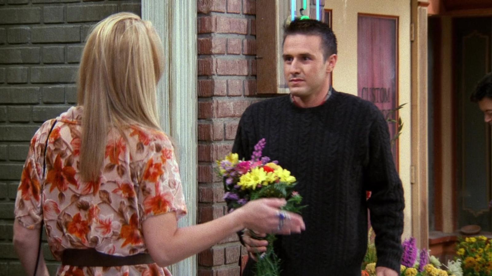 Bad Taste in Men: Ranking Friends Phoebe's 5 Creepiest Dates - image 2