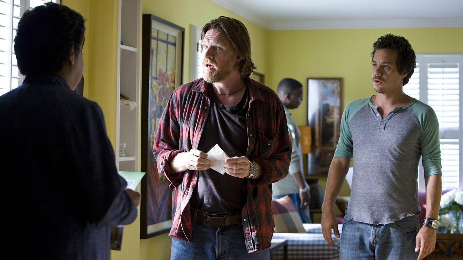 15 Essential Shows to Watch Into if You Loved Breaking Bad, Ranked - image 7