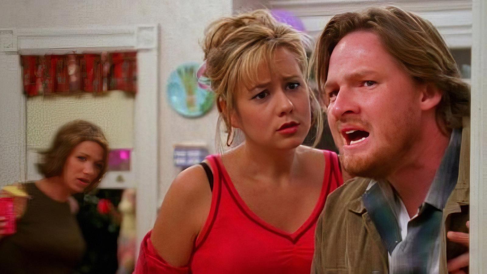 7 Lesser-Known Shows to Try if You're All Out of Sitcoms to Watch - image 1