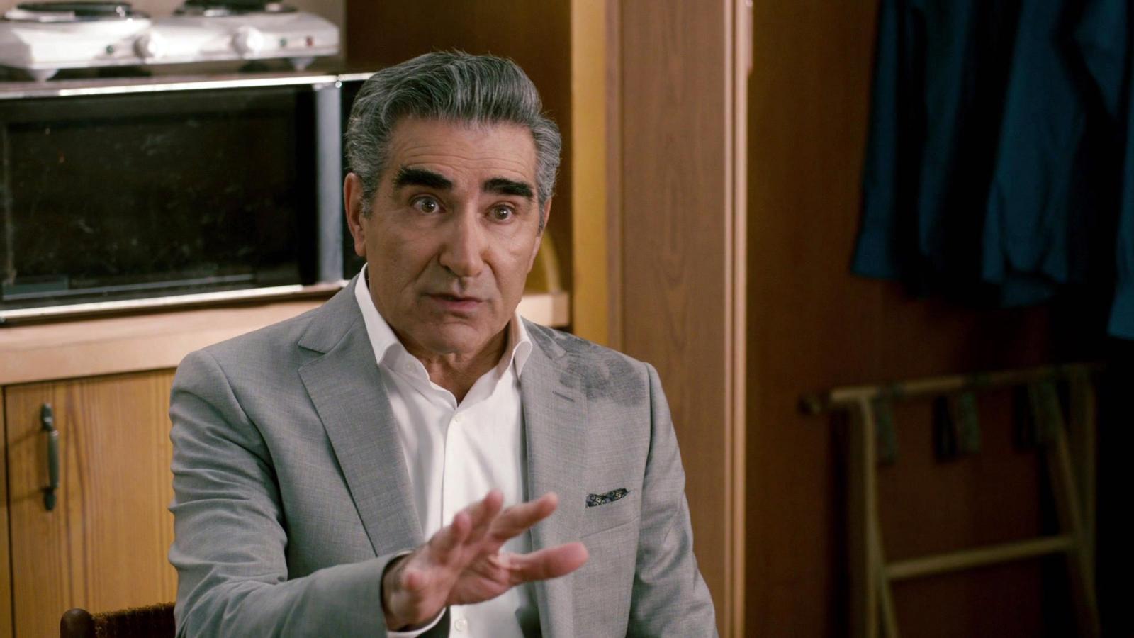 Zodiac Signs as Schitt's Creek Residents: Who Are You in the Town? - image 2