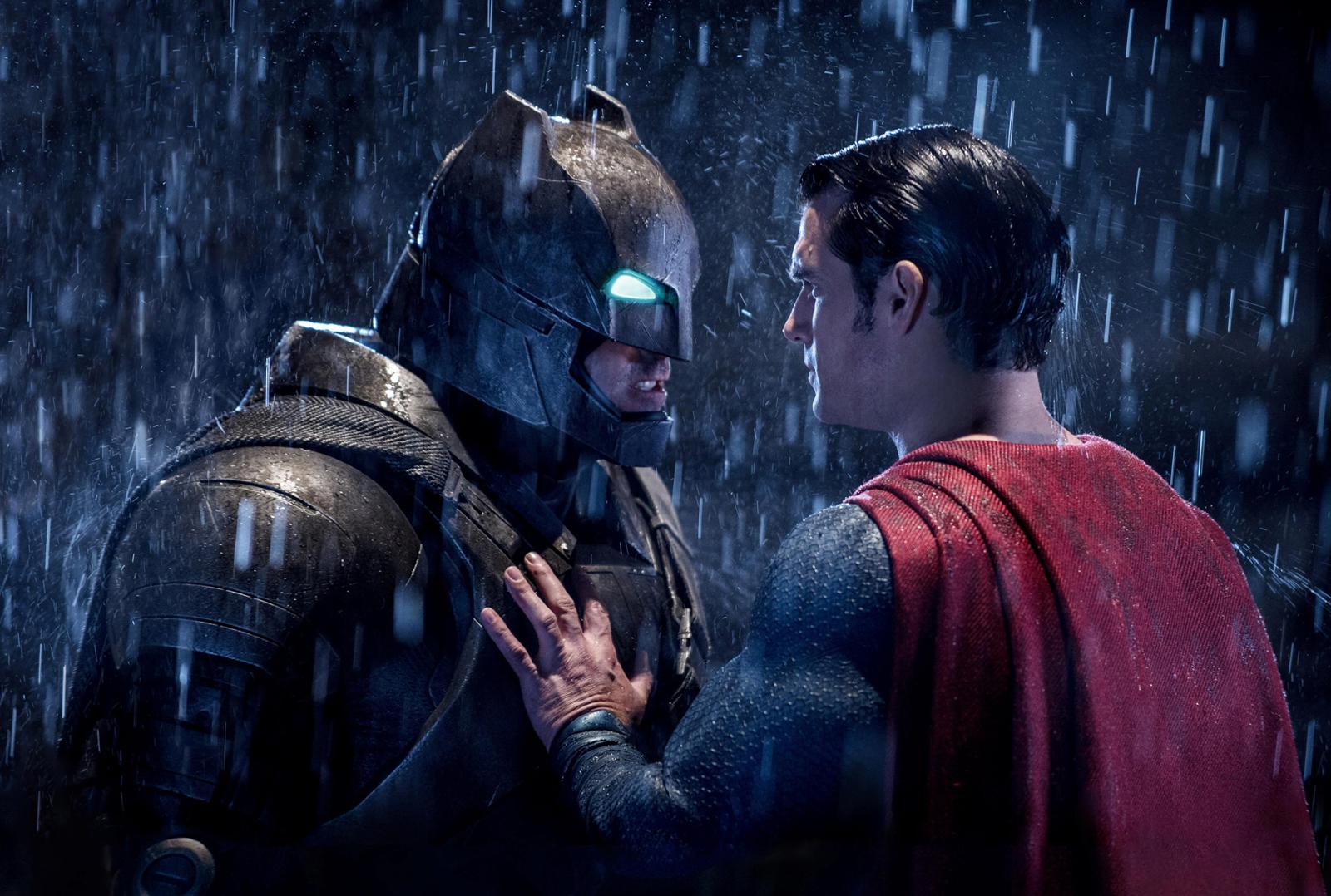 Here's Why Replacing Batfleck Was DCU's Biggest Mistake - image 6