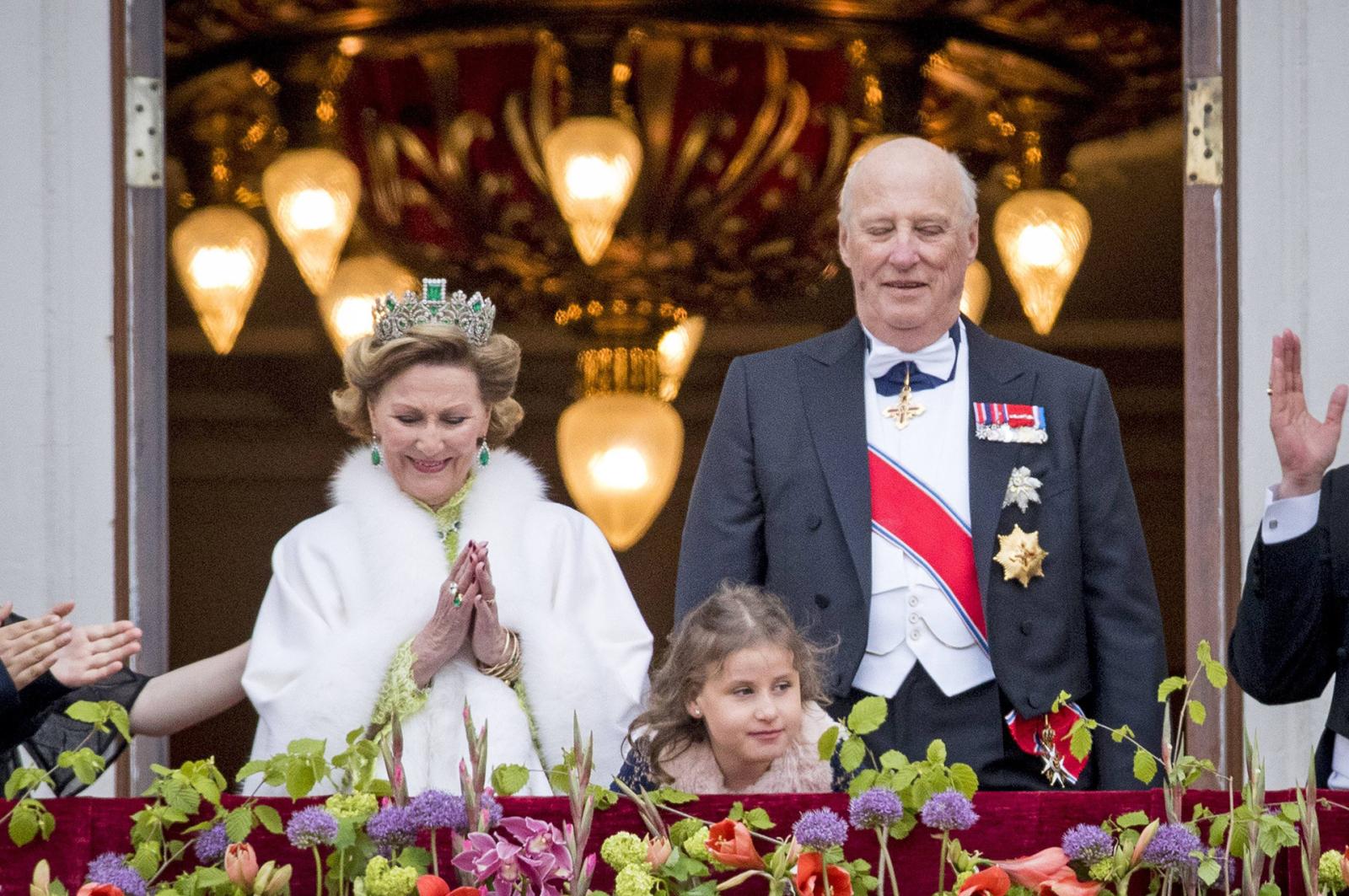 From Ordinary to Extraordinary: How a Sales Clerk Became Queen of Norway - image 5