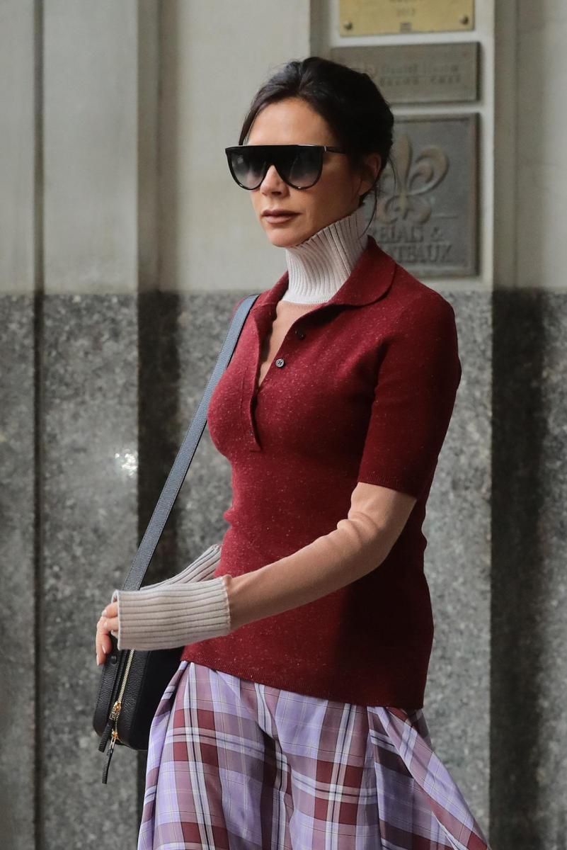 How to do the Victoria Beckham Office Look: 7 Tips for Looking Chic and Professional - image 4