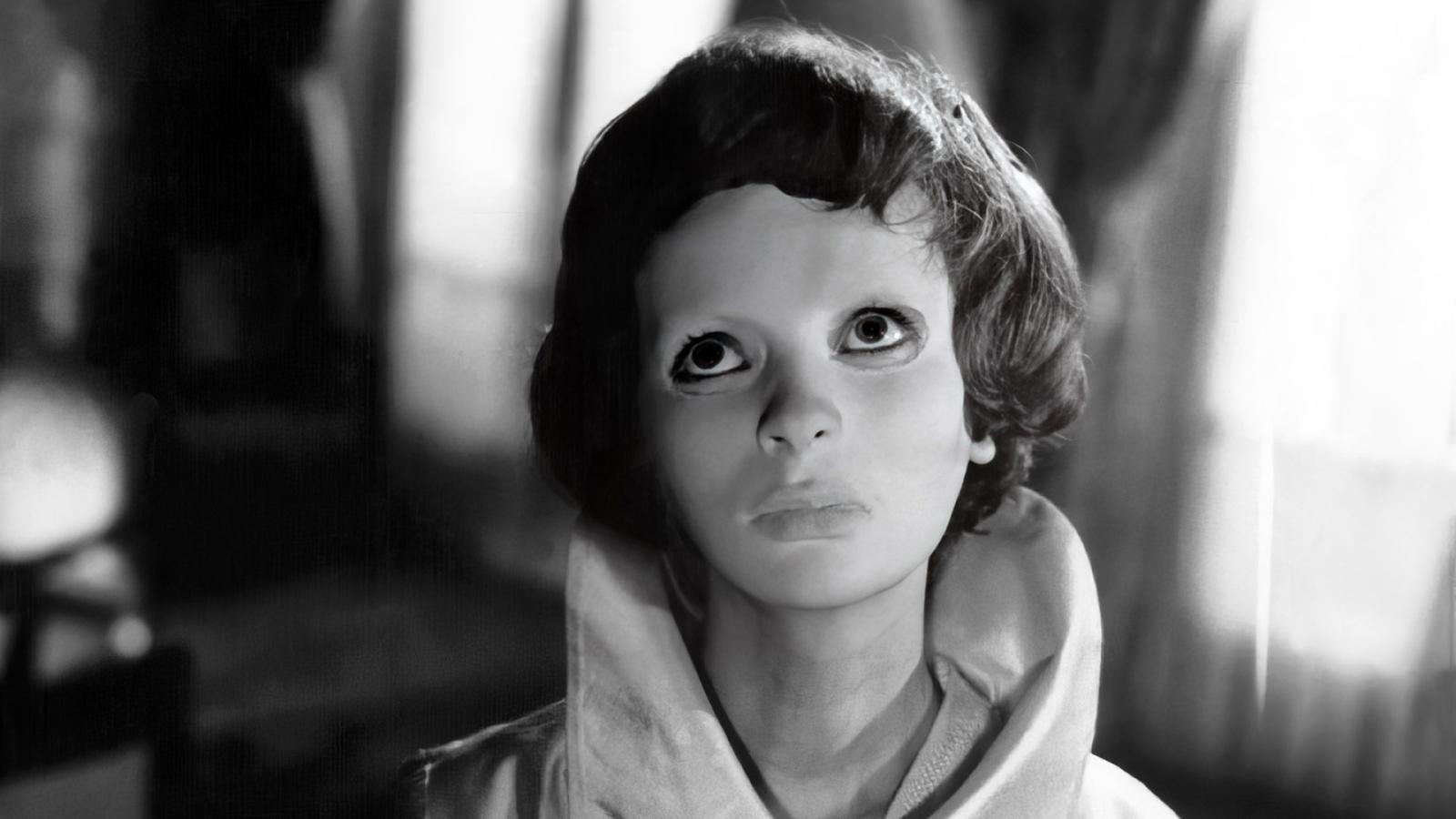 Back to Basics: Top 10 Black-and-White Horror Movies - image 5