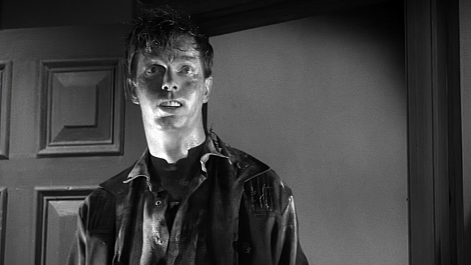 Back to Basics: Top 10 Black-and-White Horror Movies - image 7