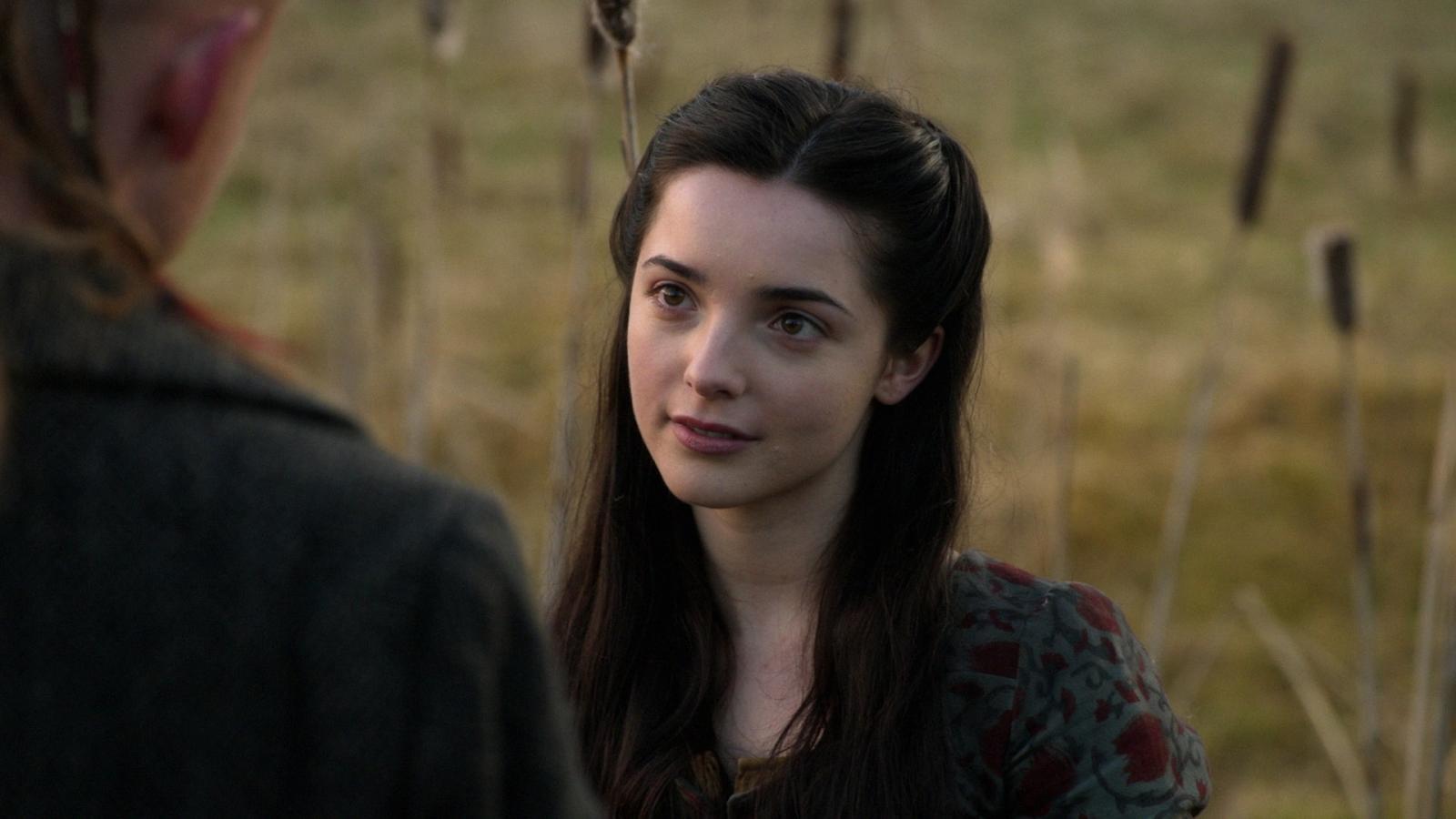 The 5 Outlander Characters Fans Just Love to Hate (and They Have a Point) - image 3