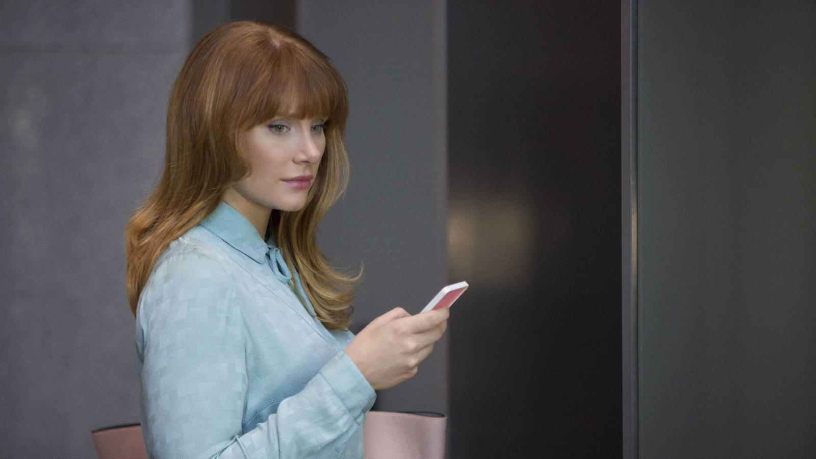 5 Black Mirror Episodes That Will Instantly Convert You into a Fan, According to Reddit - image 3