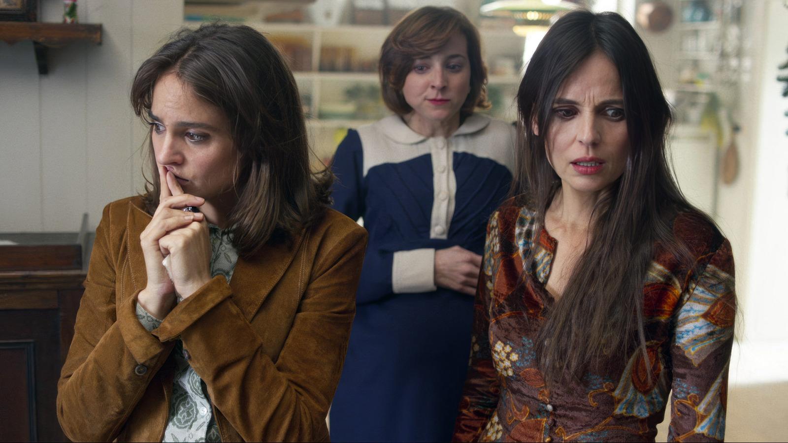 10 Spanish-Language Shows On Netflix That Are Taking Over The World - image 9