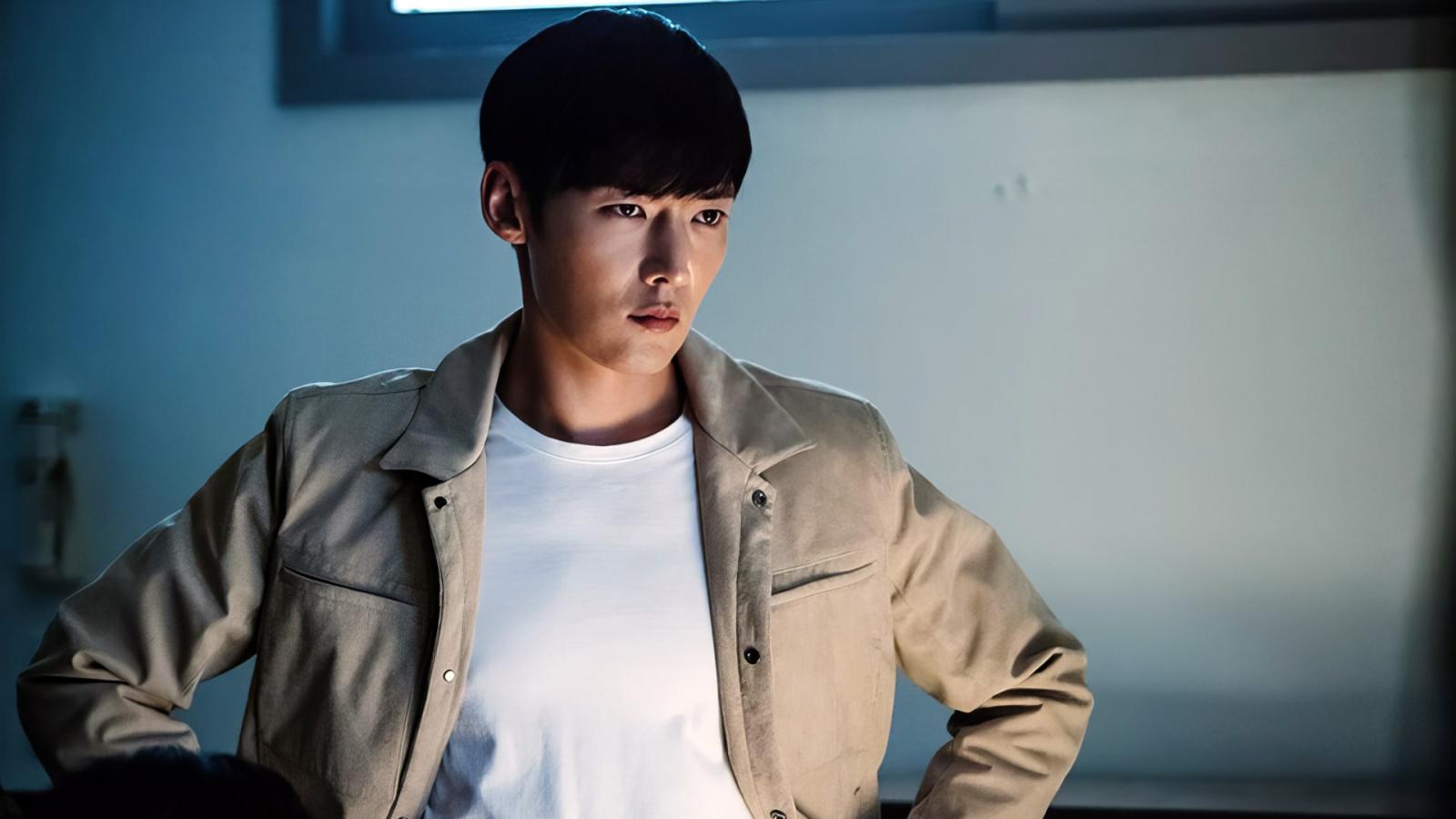 10 Korean Detective Dramas That Give Sherlock a Run for His Money - image 3