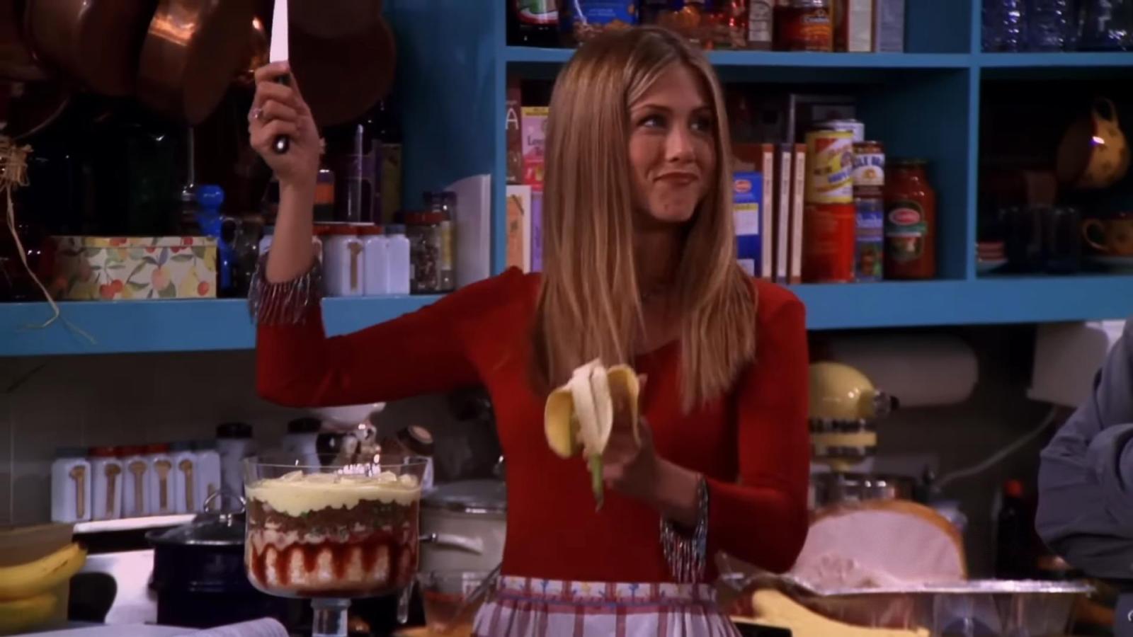 7 Funniest Unscripted Friends Moments That Were Kept in the Show - image 6