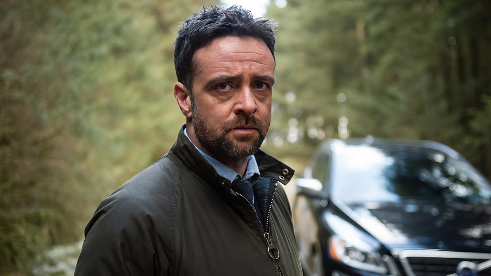 10 Crime Dramas So Gripping, You Won't Be Able To Look Away - image 3