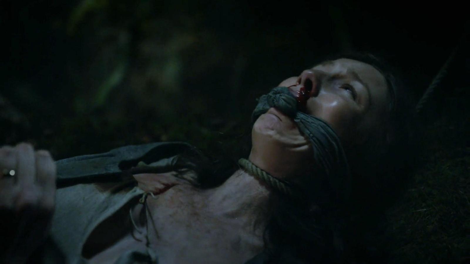 Outlander Fans Wish They Could Unsee These 5 Sickening Episodes - image 5